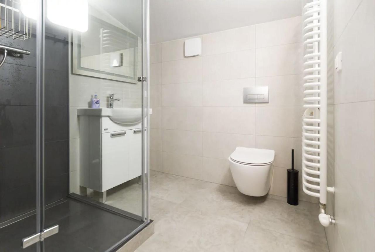 Coral Apartment 'Przy Rondzie' Cracovie Extérieur photo
